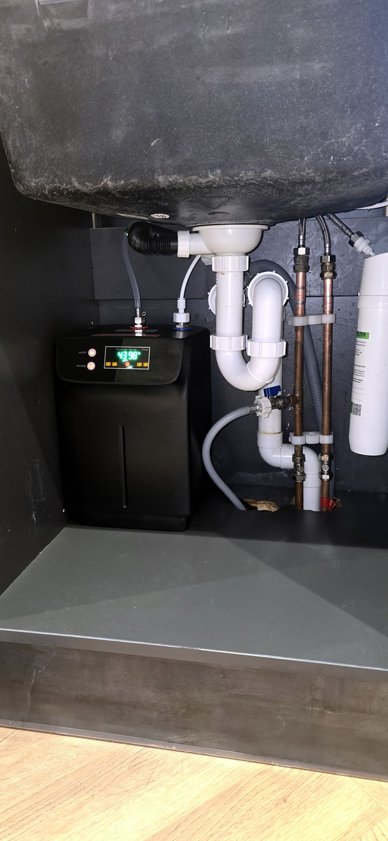 Hot water system installation